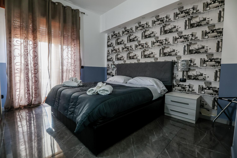 Bedroom 2, B&B Napoli La Perla, Napoli