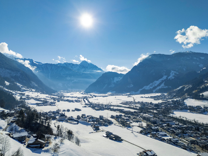 Aerial view 4, bläkat, Schwaz