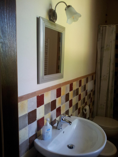 Bathroom 2, B&B Il Ciocco, Perugia