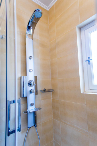 Bathroom 3, Athena Hotel, Peloponnese