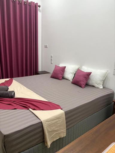 Bedroom 2, Teyra Lodge, Bope-Poddala