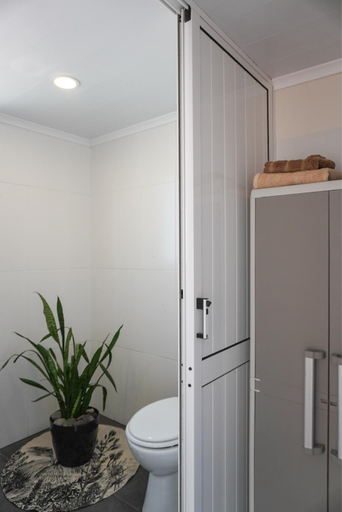 Bathroom 5, Canto 30 e UM - by Host & Chill, Ribeira Grande