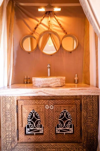 Bathroom 3, Luxury Camp Plus Activities, Errachidia