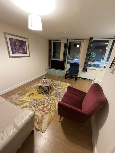 Room 4, Royal Lodge Maidstone, Kent