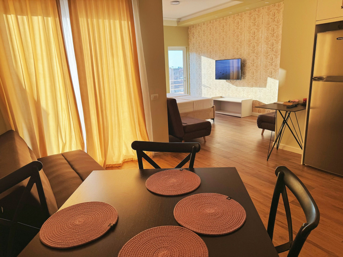 Others 5, Maira Apartment, Beratit