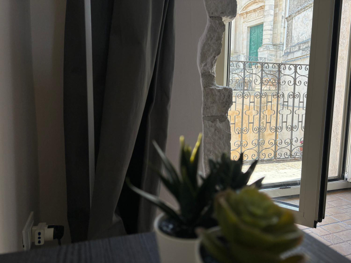 Others, bedbreakfast DINASTIA, Ragusa