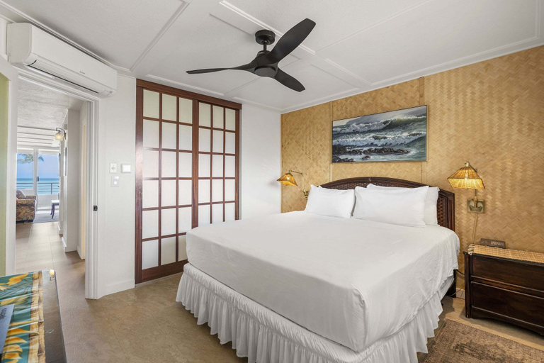 Bedroom 1, Kamaole Beach Royale, Maui
