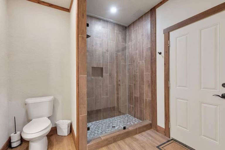 Bathroom 3, Ranch Retreat Creek View - Pool Table and Fire Pit, Gillespie