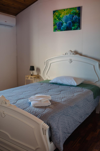 Bedroom 2, Quinta do Sol Ocean Villa with Spa Bath & Volcano Views, Ribeira Grande