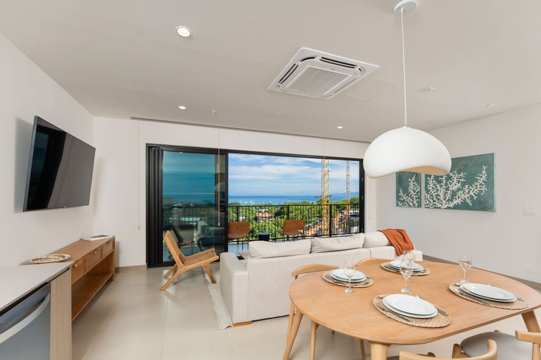 Others 5, Pacifico Rentals, Carrillo