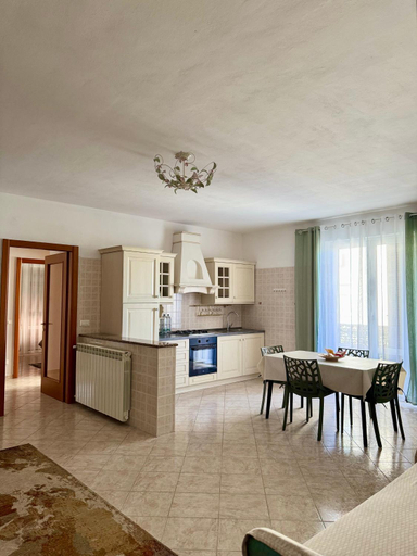 Others 4, Serravalle Shop&Stay, Alessandria