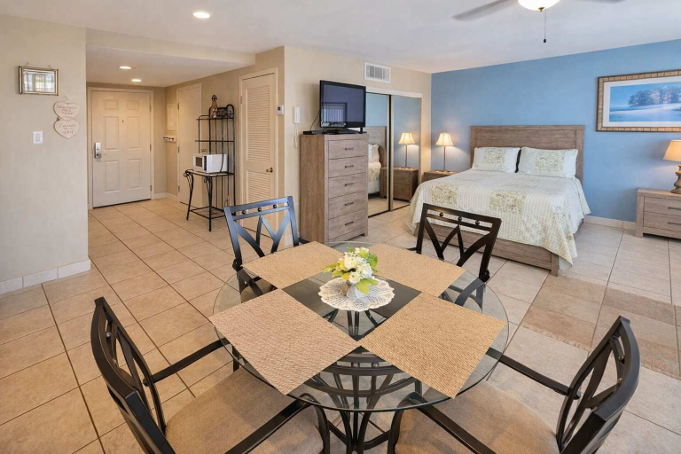 Others 5, Great Pool - Beach Access - Small Family Perfect, Cameron
