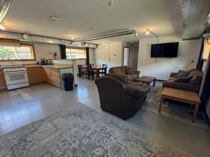 Living area 4, Spahats Creek Resort and Campground., Thompson-Nicola