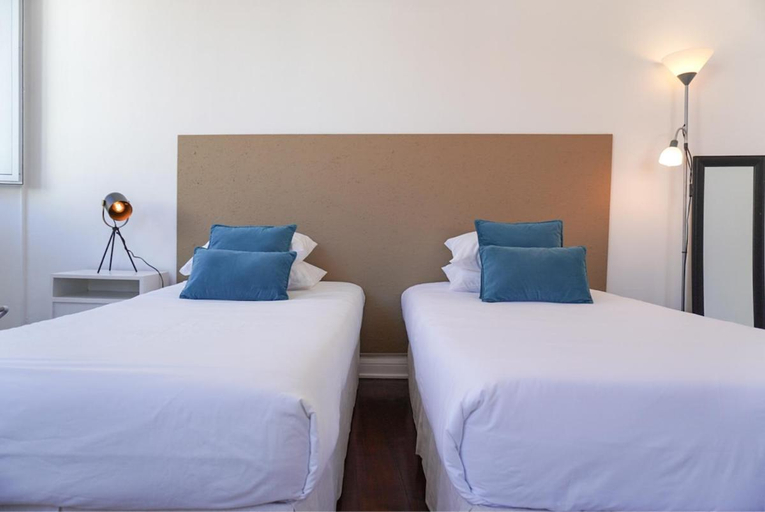 Bedroom 3, Canto 30 e UM - by Host & Chill, Ribeira Grande