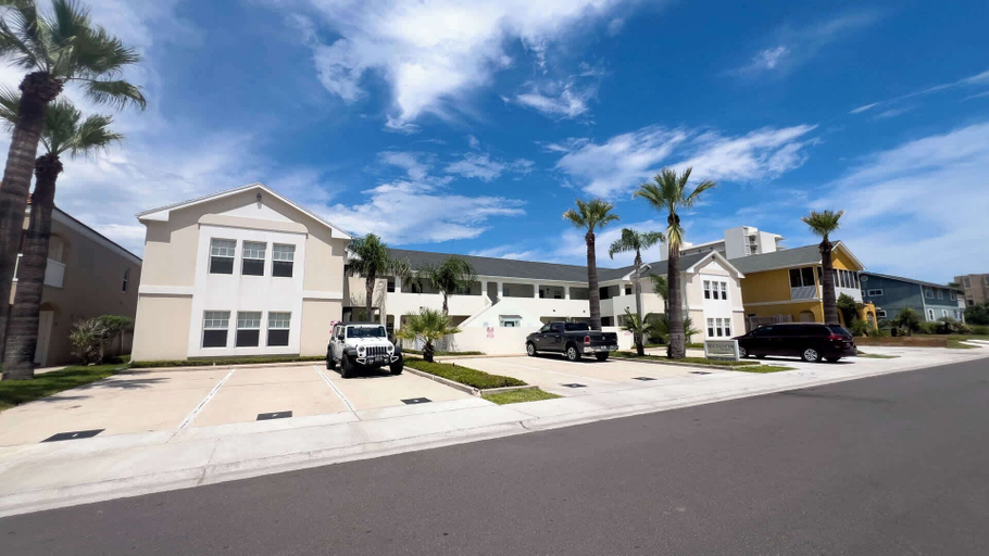 Exterior & Views 2, Sea Dancer #1, Cameron