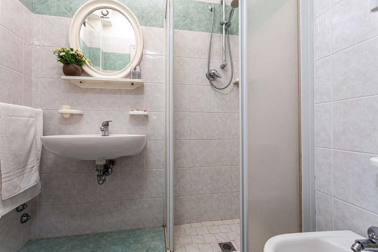 Bathroom 4, Hotel Solaris, Forli' - Cesena
