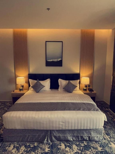 Bedroom 4, Pearly Hotel