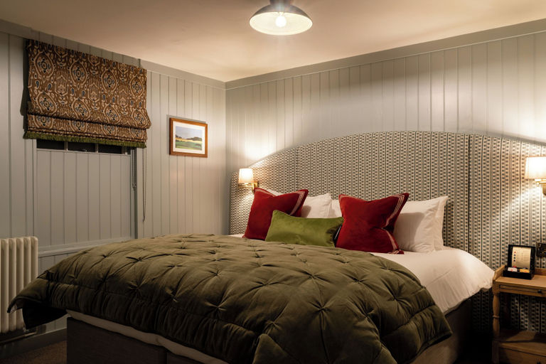 Bedroom 2, Bel & The Dragon Cookham, Windsor and Maidenhead