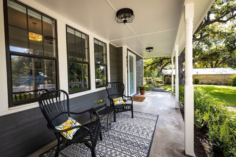 Primary image, Creeks Edge Peaceful Retreat With Firepit, Gillespie
