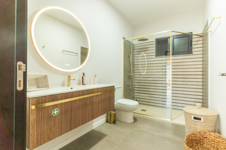 Bathroom, Villa Sofia by Atlantic Holiday, Machico