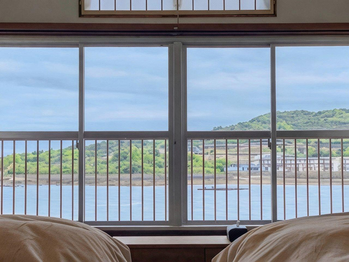 Bedroom 3, Tara Kanko Hotel, Tara