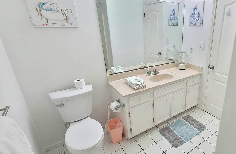 Bathroom 3, Big Home for Family - Pet Friendly - Beach View, Cameron
