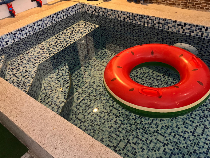 Swimming pool, RQ POOL VILLA, Mabalacat
