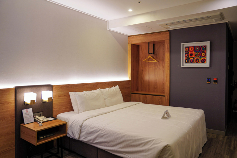 Bedroom 3, Embledon Hotel, Hwaseong