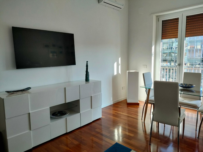 Others 5, Stefani's House, Salerno