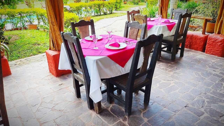 Others 4, Hotel del Campo, Quimbaya
