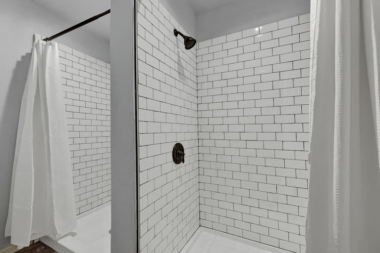Bathroom 3, The KK Ranch-private Pool-hill Country Bliss, Gillespie