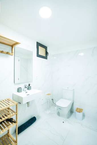 Bathroom 3, Funchal Apartment, Funchal