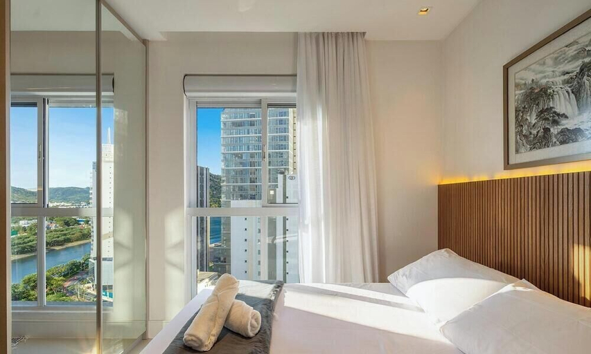 Room 2, 3-bedroom Apartment 170m From the Beach Gua1902, Balneário Arroio do Silva