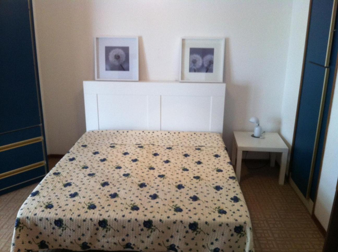 Bedroom 2, RESIDENCE APOLLO - WALTERIGATO Apartments SOLO PER FAMIGLIE, Venezia