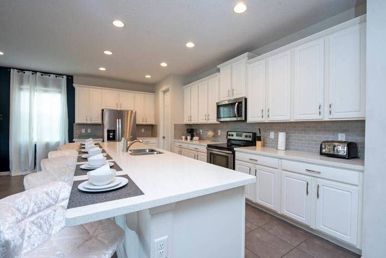 Private kitchen, 9BR Home w/ Private Pool Solara Resort, Osceola