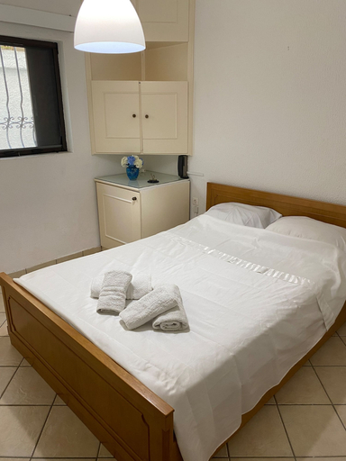 Room 2, Cozy Home in Cholargos, Attica