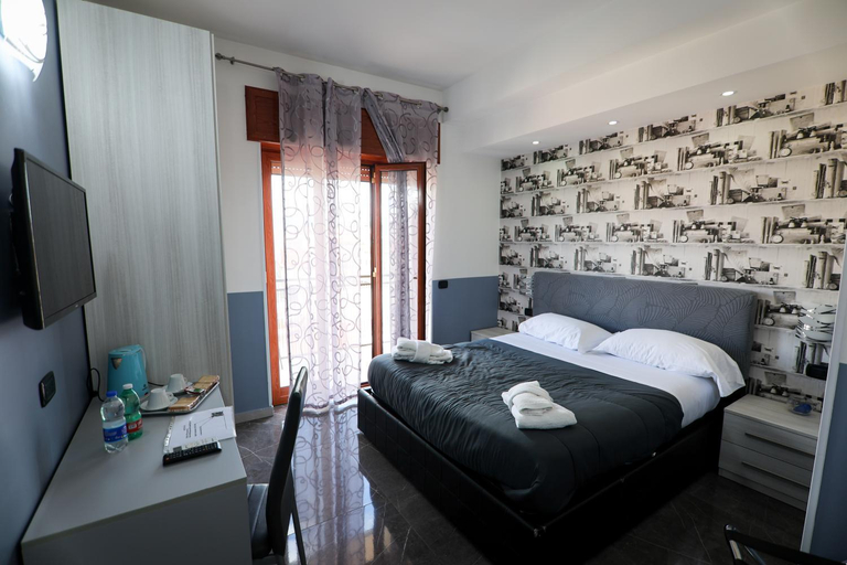 Bedroom 3, B&B Napoli La Perla, Napoli