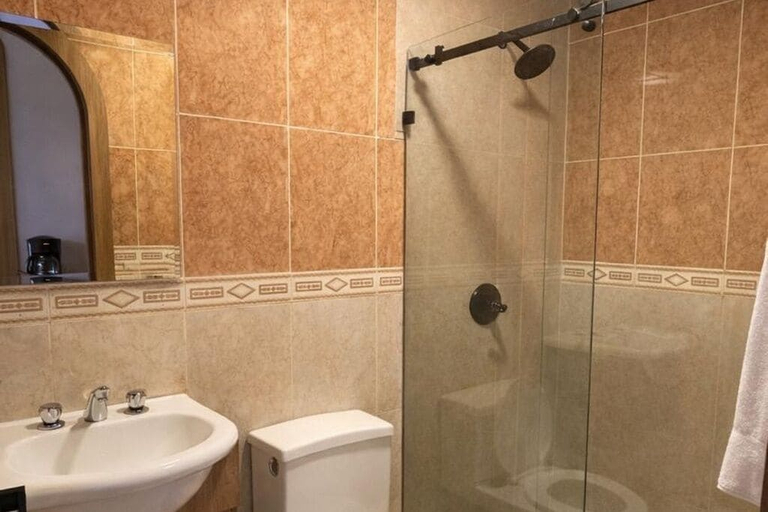 Bathroom 5, Casa Sierra, Cuenca