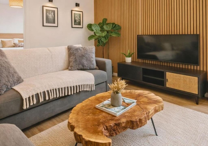 Living area 2, Manhattan Suites near Liverpool ONE, Sefton
