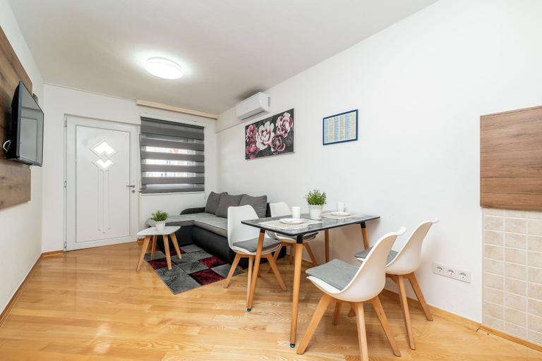 In-room dining 4, Apartment Sinanovic 2, Vir