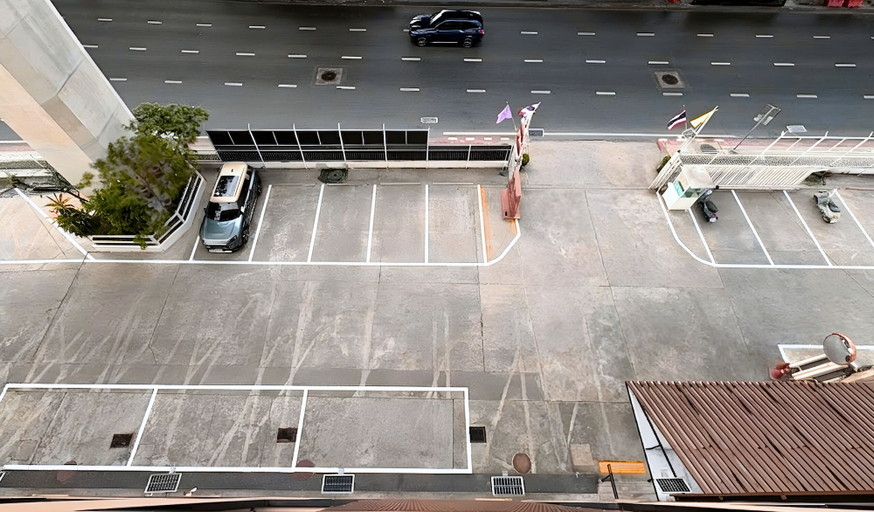Others 3, Paul and Pam Hotel Bangkok, Suan Luang
