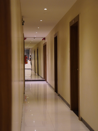 Interior 3, Trimurti Executive, Pune