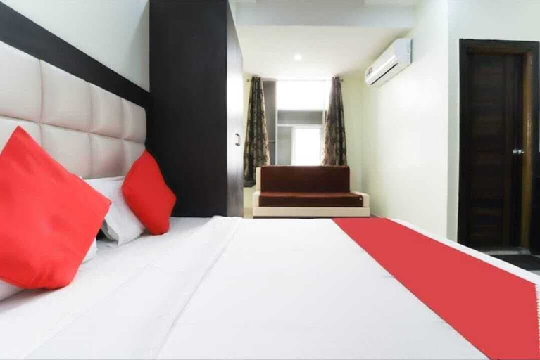 Room 2, Hotel Heritage Villa By MNG Rooms, Kanpur Nagar
