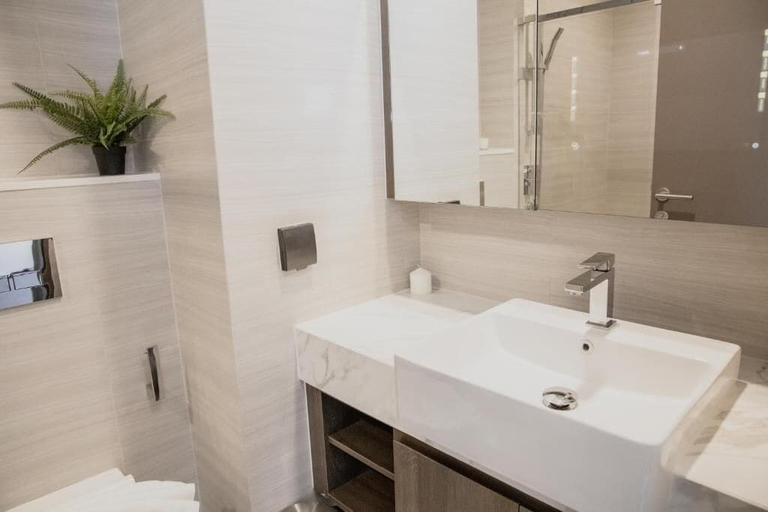 Bathroom 3, Hampton Residence Thonglor, Wattana