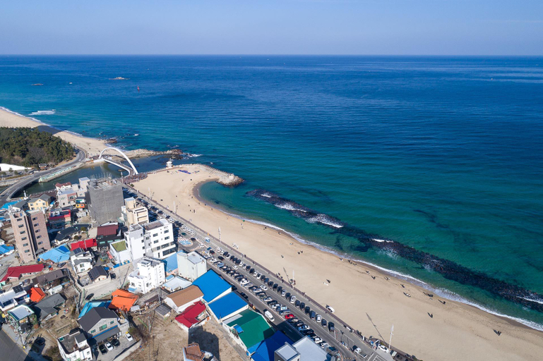 Others 3, Gangneung, the sea when you open your eyes, Gangneung