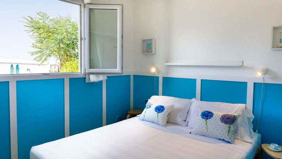 Bedroom 3, CASETTA DEL PESCATORE 4, Emma Villas, Rimini