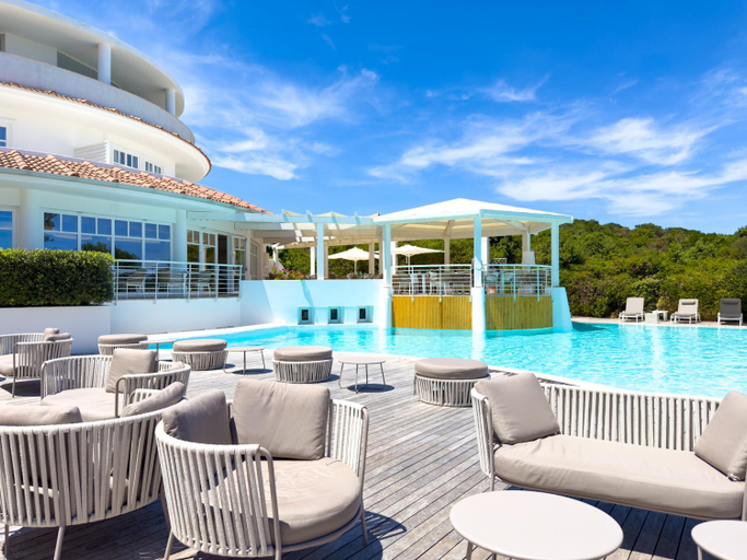 Swimming pool, Hotel with swimming pool in Conca Verde just 100 mt from the sea, Olbia-Tempio