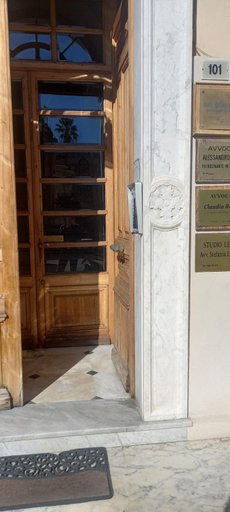 Others 4, Corso Garibaldi mansarda, Imperia