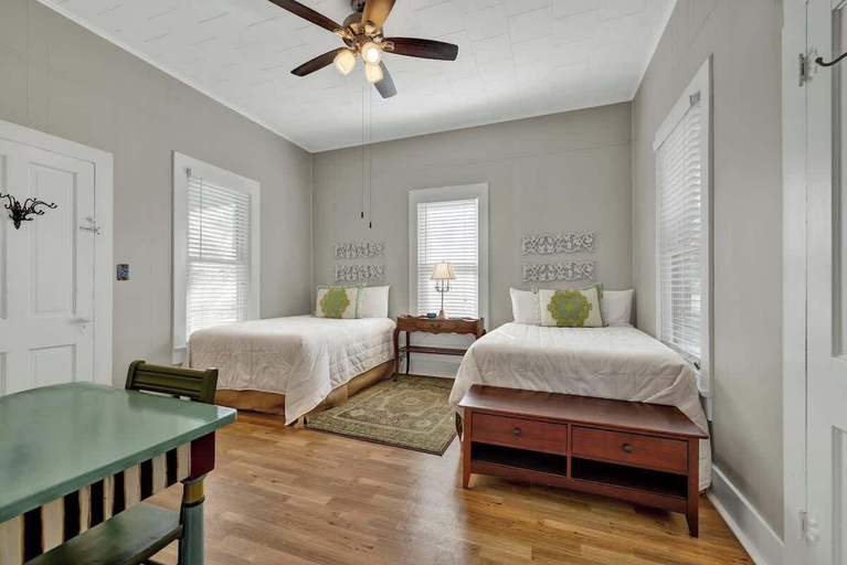 Bedroom 3, Austin Haus, Gillespie
