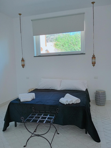Bedroom 2, Sikelia elegant suite, Messina